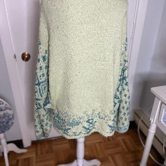 NWOT FREE PEOPLE Sugar Mountain Long Sleeve Pullover Sweater Size Large - Picture 7 of 9